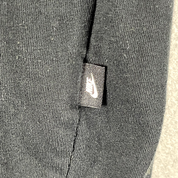 Nike Moving Co Tee Mens XXL 2XL Black Graphic Print Retro T Shirt Cotton - Picture 6 of 14